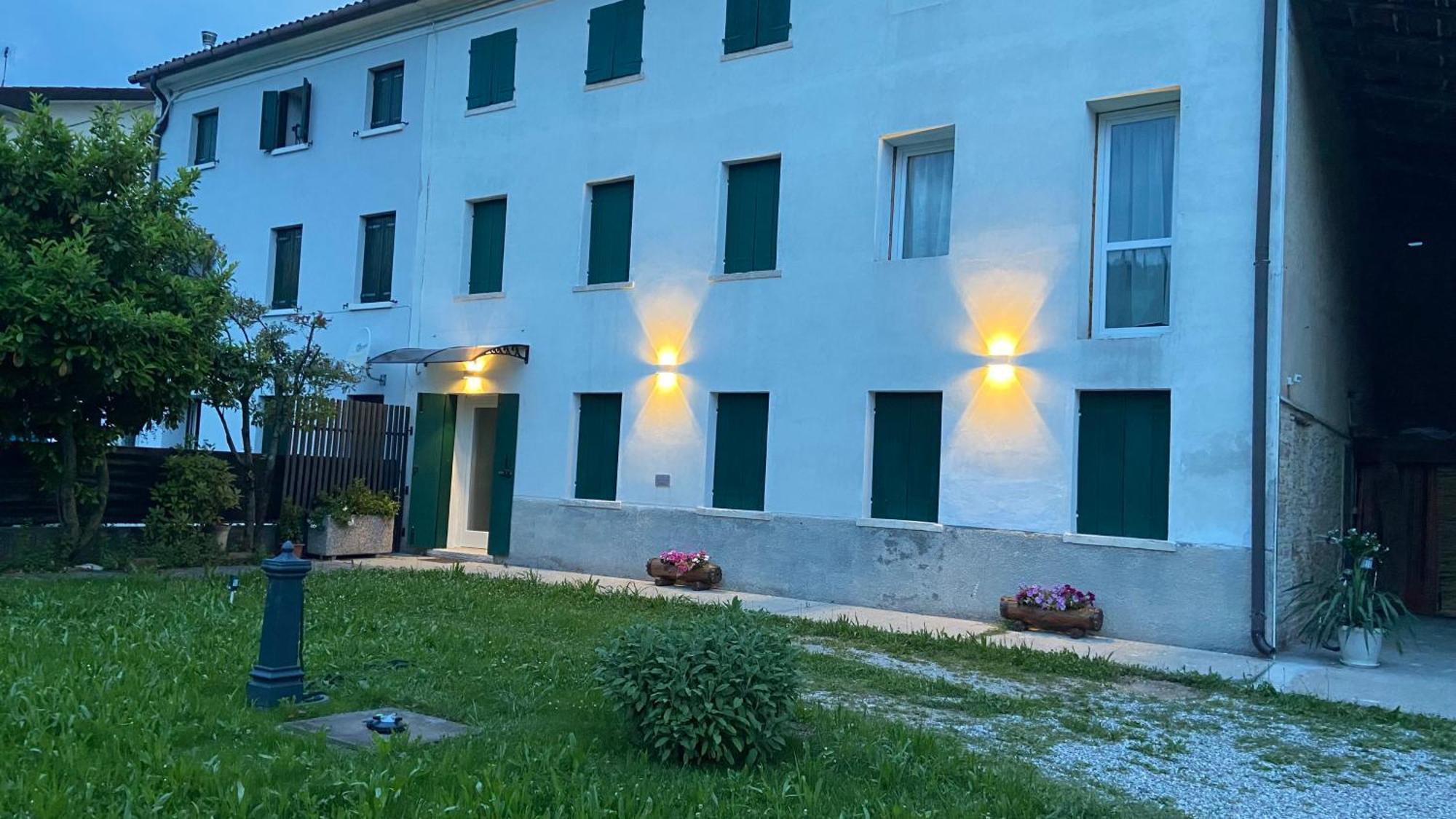 Magnolia 41 Apartment Possagno Екстериор снимка